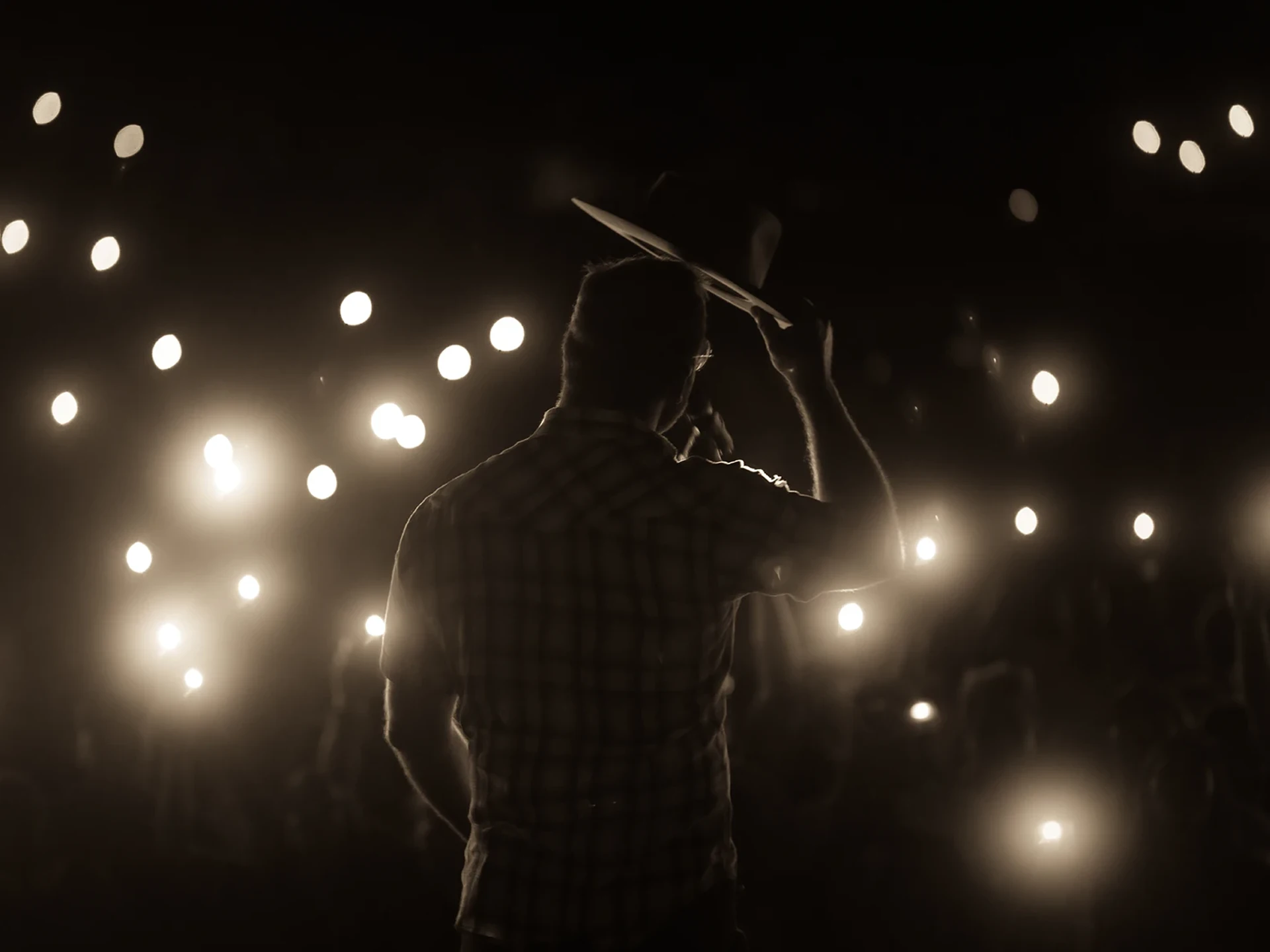 Drake White in concert
