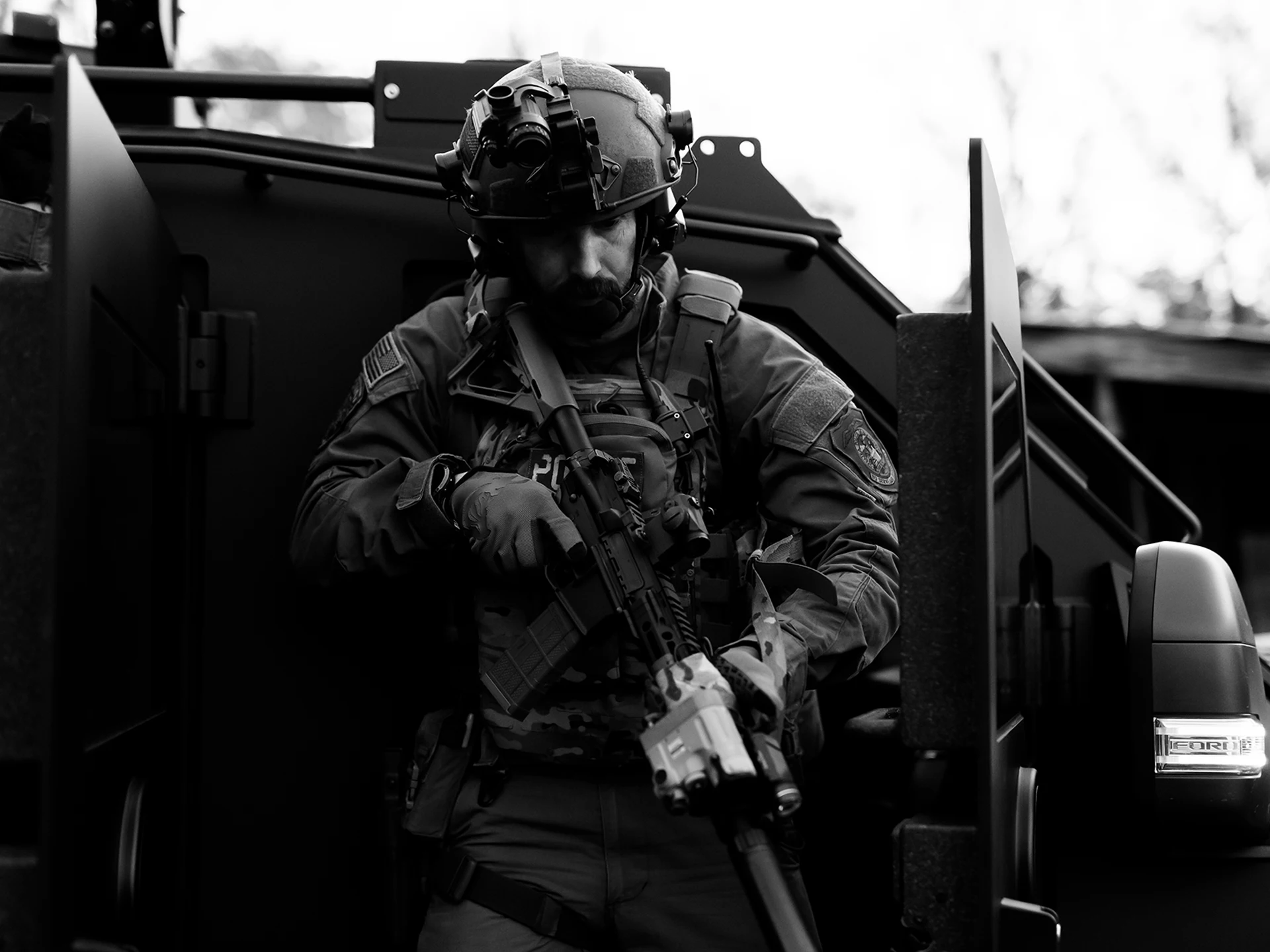 SWAT A/B